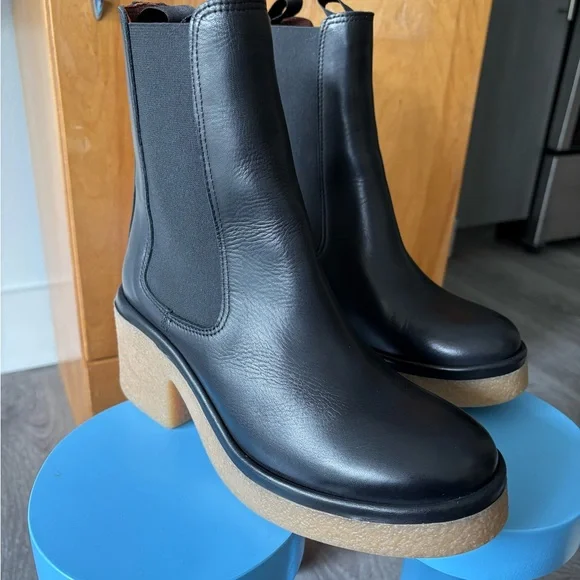 Anonymous Copenhagen - Black soft calf leather w/ gum platform sole - Picture 3 of 7